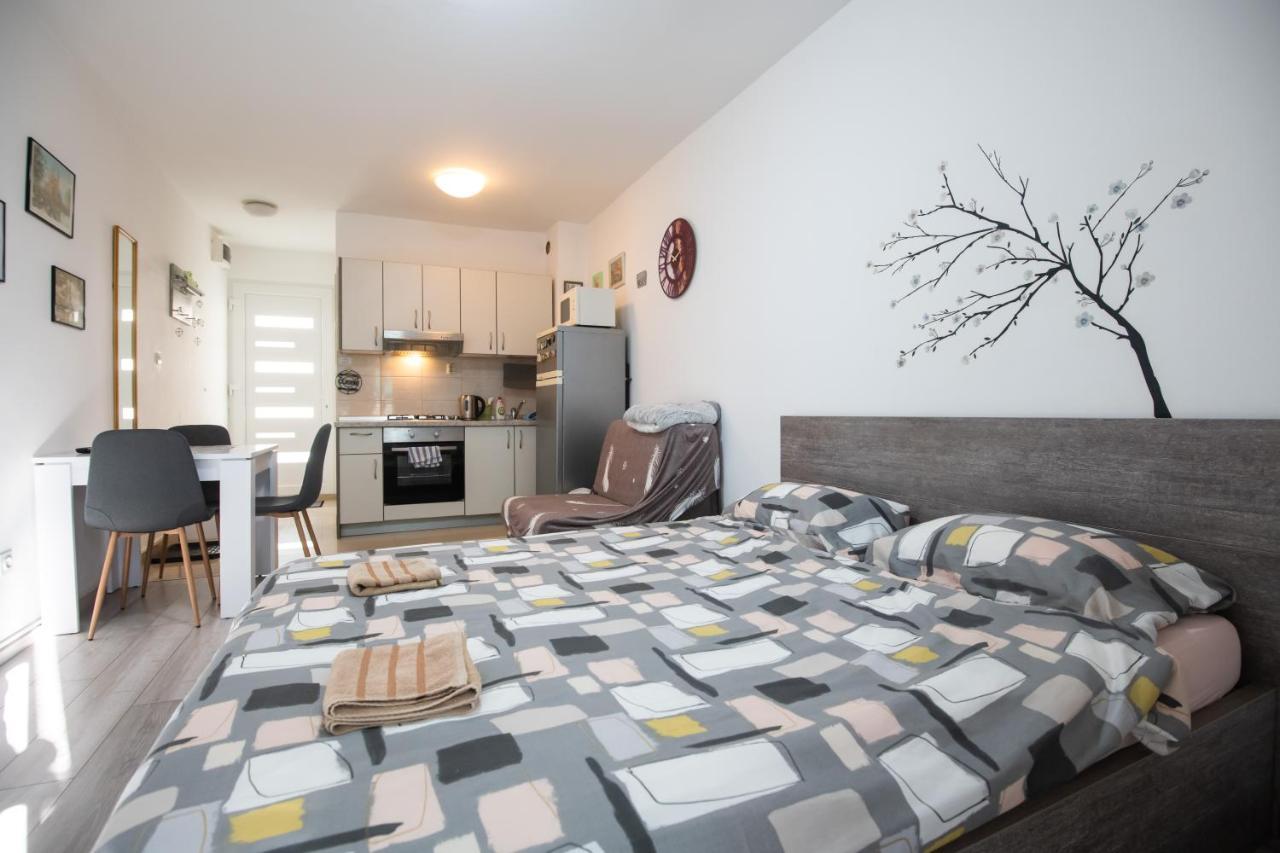 Apartment Vilma Zadar Bagian luar foto